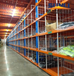 舟山服装业搁楼