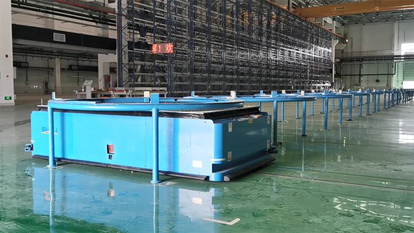/products/zizhudaoyinjiqirenagv/顶升潜伏式AGV T01D/